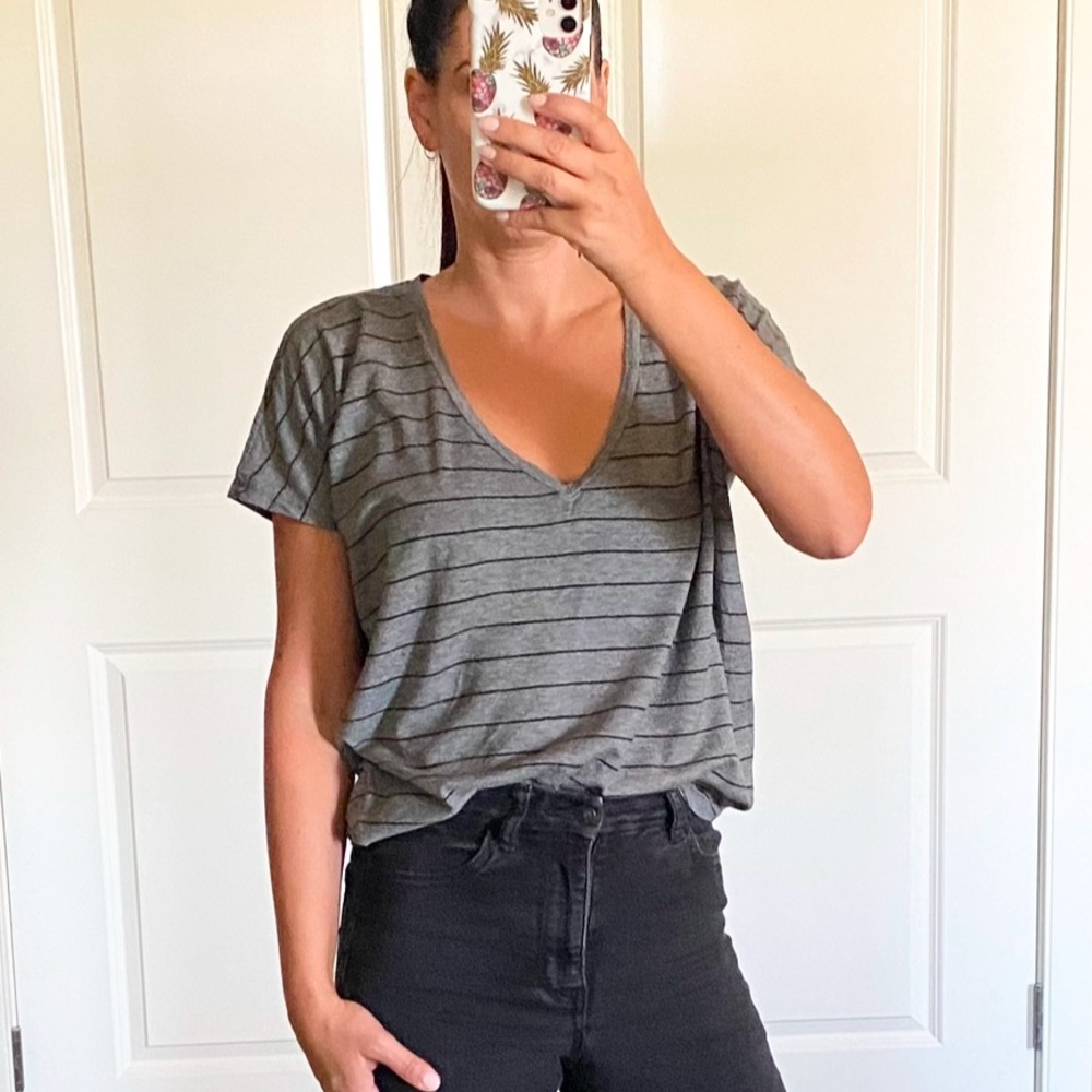 ⭐️ Express Grey and Black Striped V Neck Tee XS